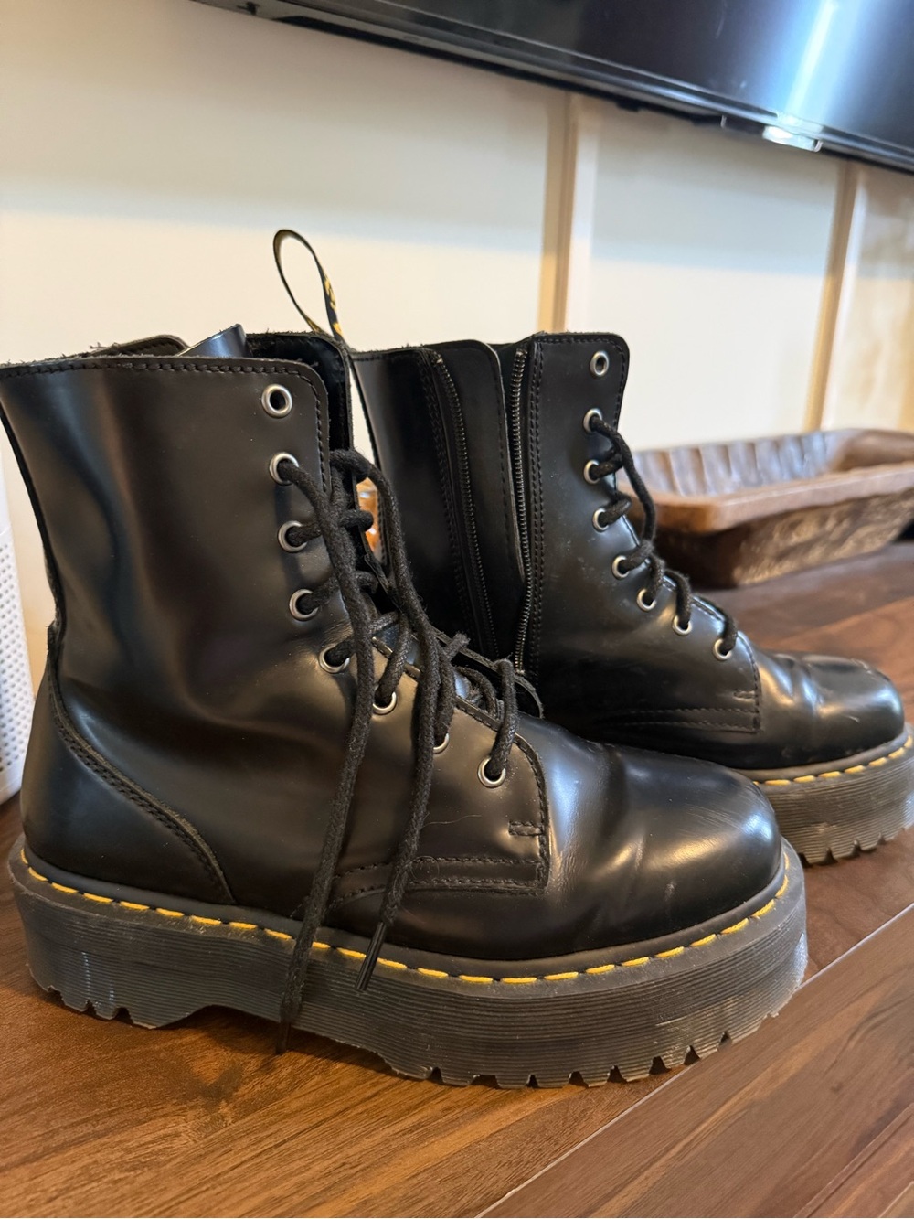 Women’s Dr. Martens platform boots